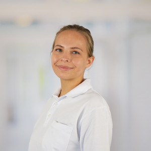 Portrait Lydia Sarah Steden, Ärztin in Weiterbildung, Radiologie, Amalie Sieveking Krankenhaus, Hamburg-Volksdorf